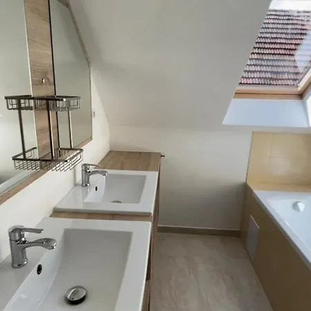 Дом отдыха House 2