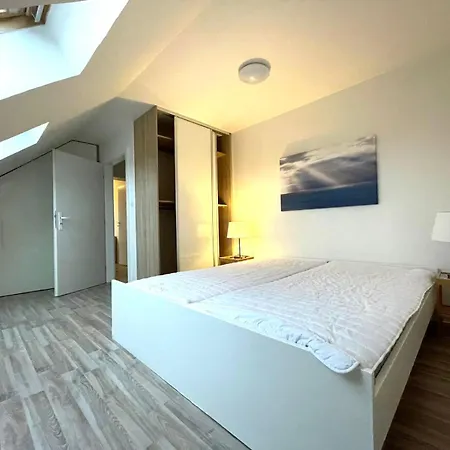 House 2 *